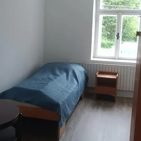 Pod Hradem Talmberk Homestay Samopse